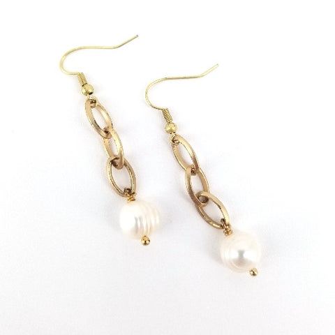 Pearl & Gold Lustre Earrings - Arts and Heritage St. Albert