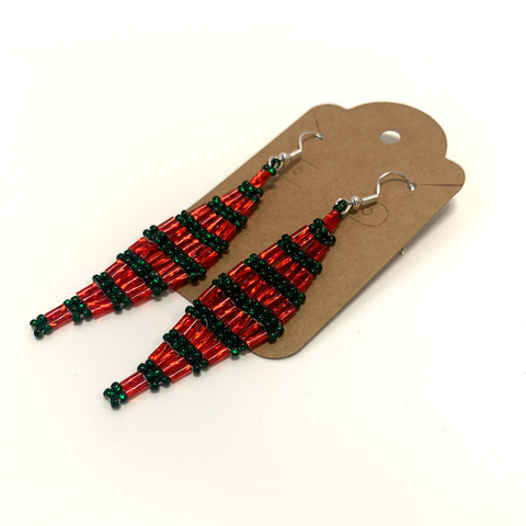 Beaded Earrings Diamond red and green - Arts and Heritage St. Albert